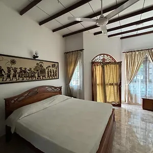Village **** Negombo